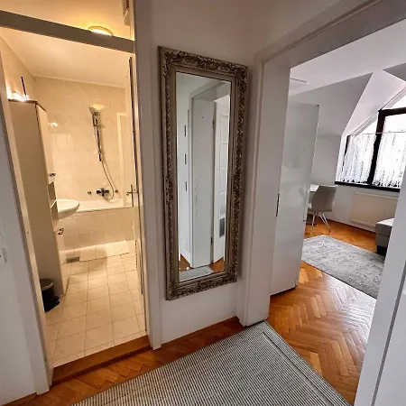 Apartament Charming Loft Lublana