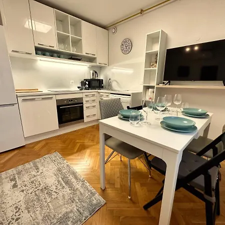 Charming Loft Apartament Lublana